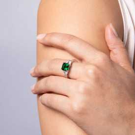 Strieborný prsteň Diamonfire Emerald